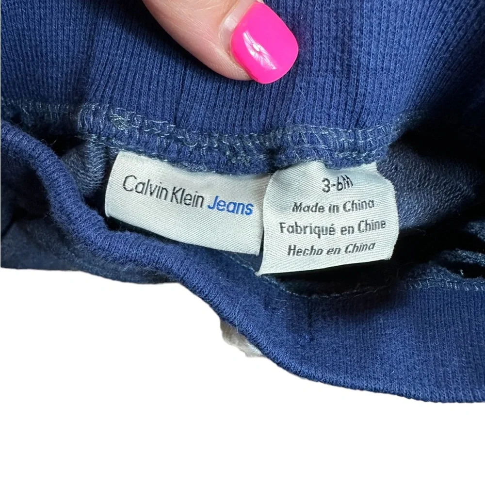Calvin Klein calvin klein